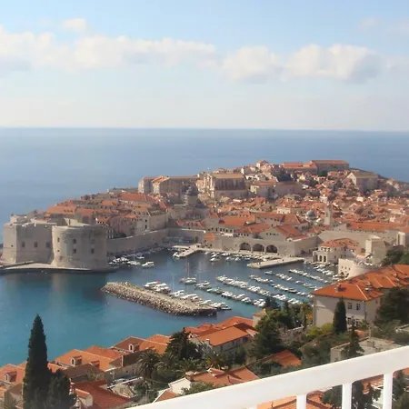 Apartment Laura,Amazing View,Parking! *