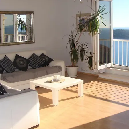 Laura,amazing View! Apartment *