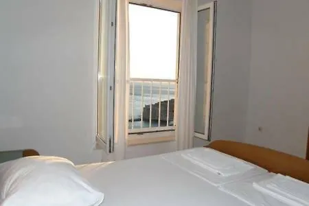 Laura,amazing View! Apartment