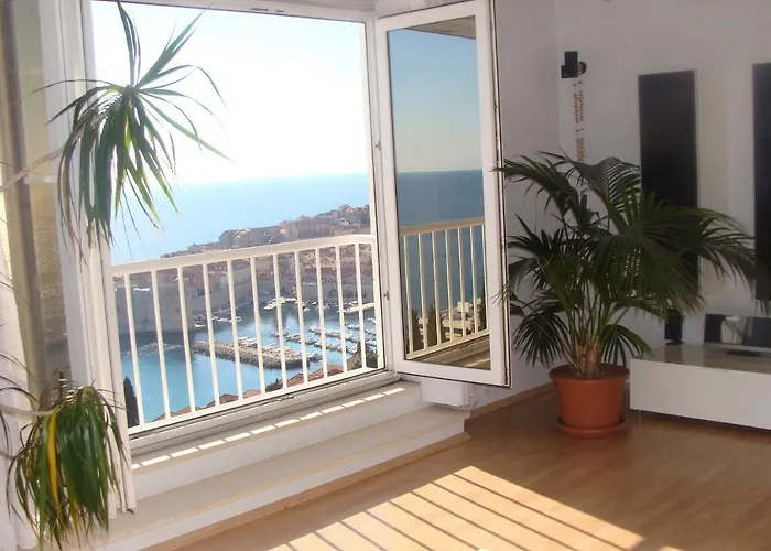 Laura,amazing View!
