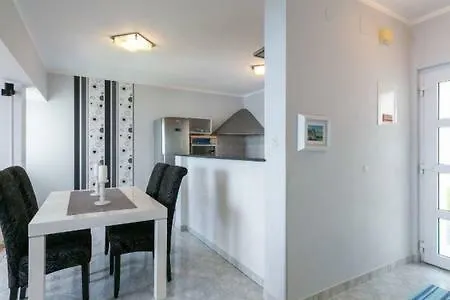 Apartment Laura,Amazing View,Parking!