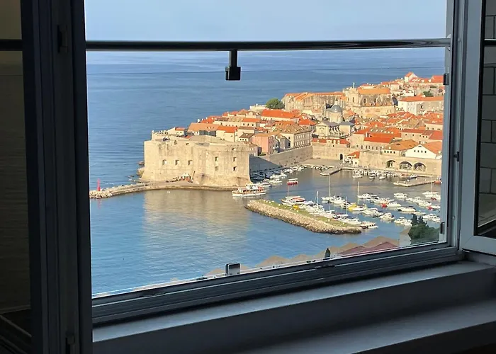 Апартаменты Laura,amazing View! Дубровник