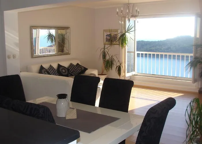 Апартаменты Laura,amazing View! *