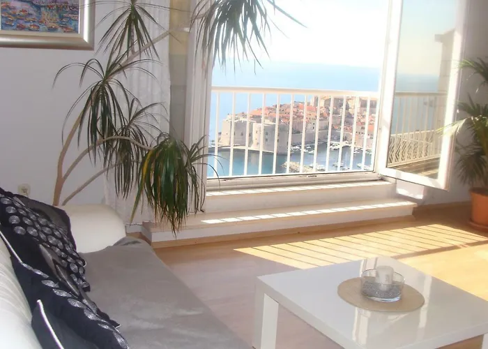 Laura,amazing View! Дубровник