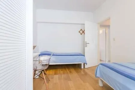 Laura,amazing View! Апартаменты